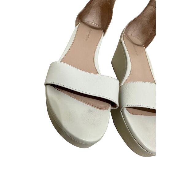 Stuart Weitzman white capri platform sandals size 10 - Picture 3 of 9